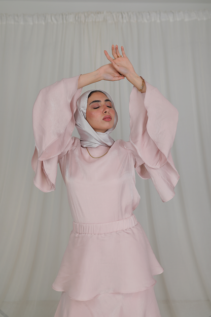 Ruffl'd Top in Shimmery Rose