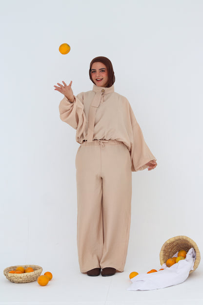 Airy Pants in Beige