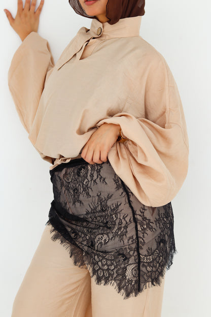 Lace Wrap in Black