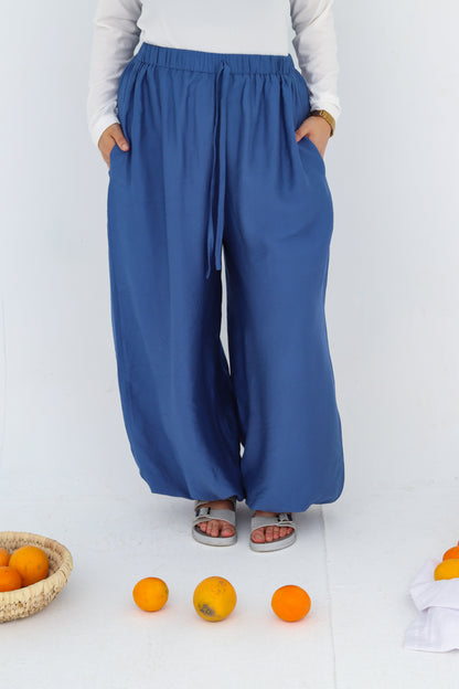 Balloon Pants in Azure