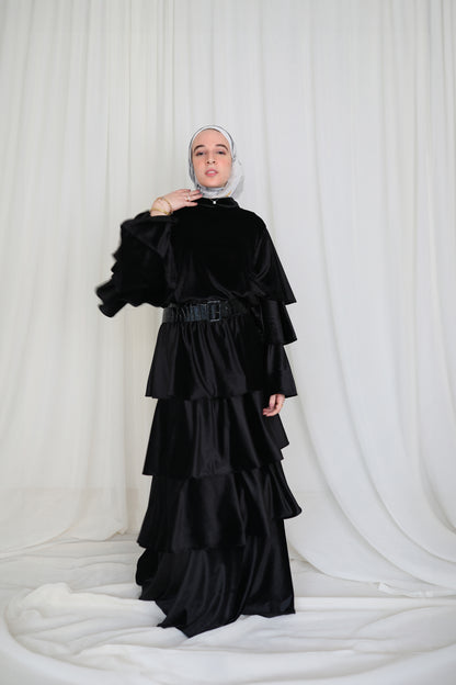 Ruffl'd Top in Velvet Black
