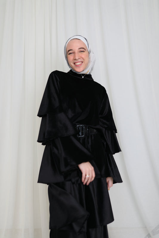 Ruffl'd Top in Velvet Black